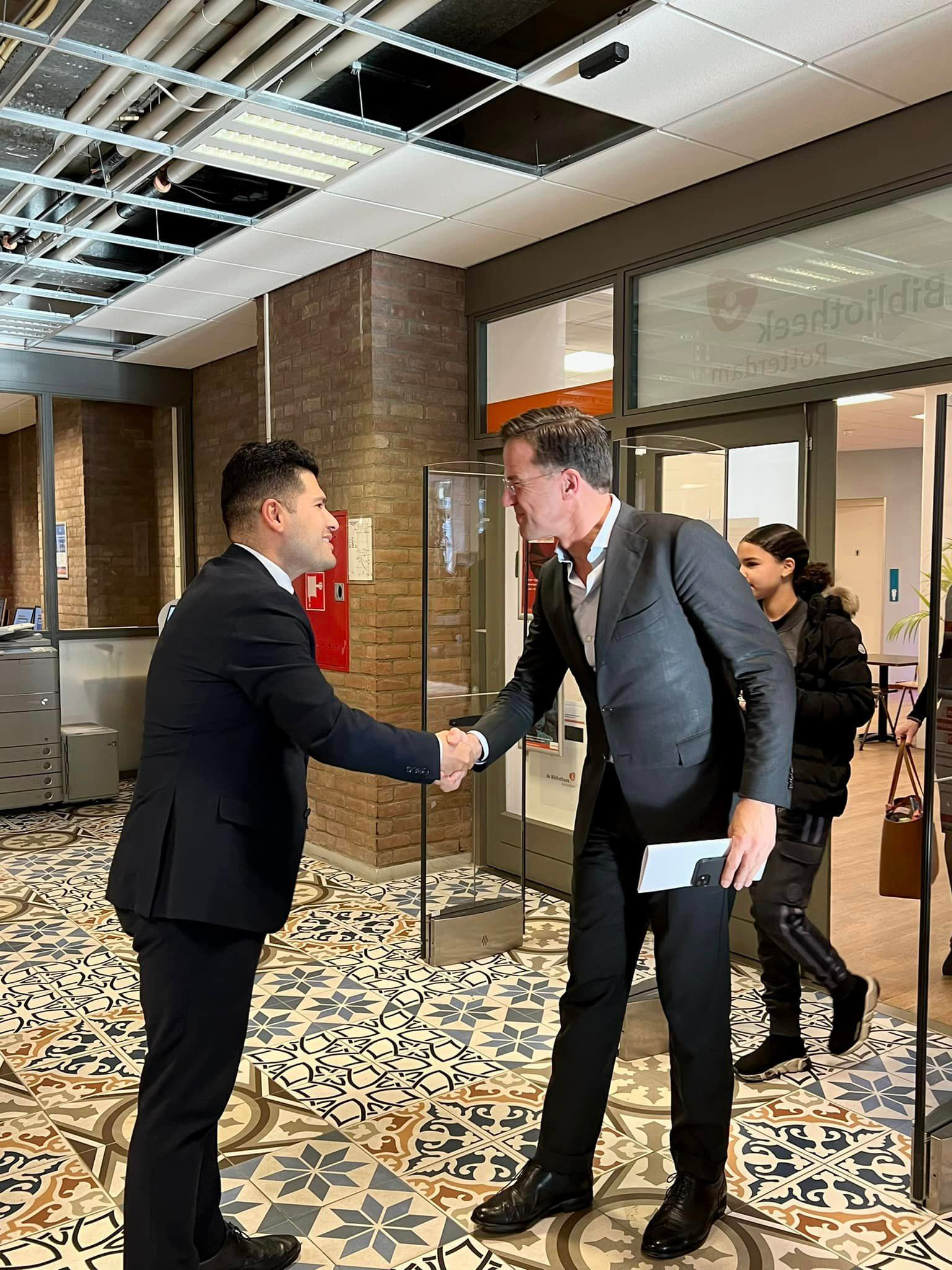 Werkbezoek schuldenaanpak Rotterdam met minister-president Mark Rutte